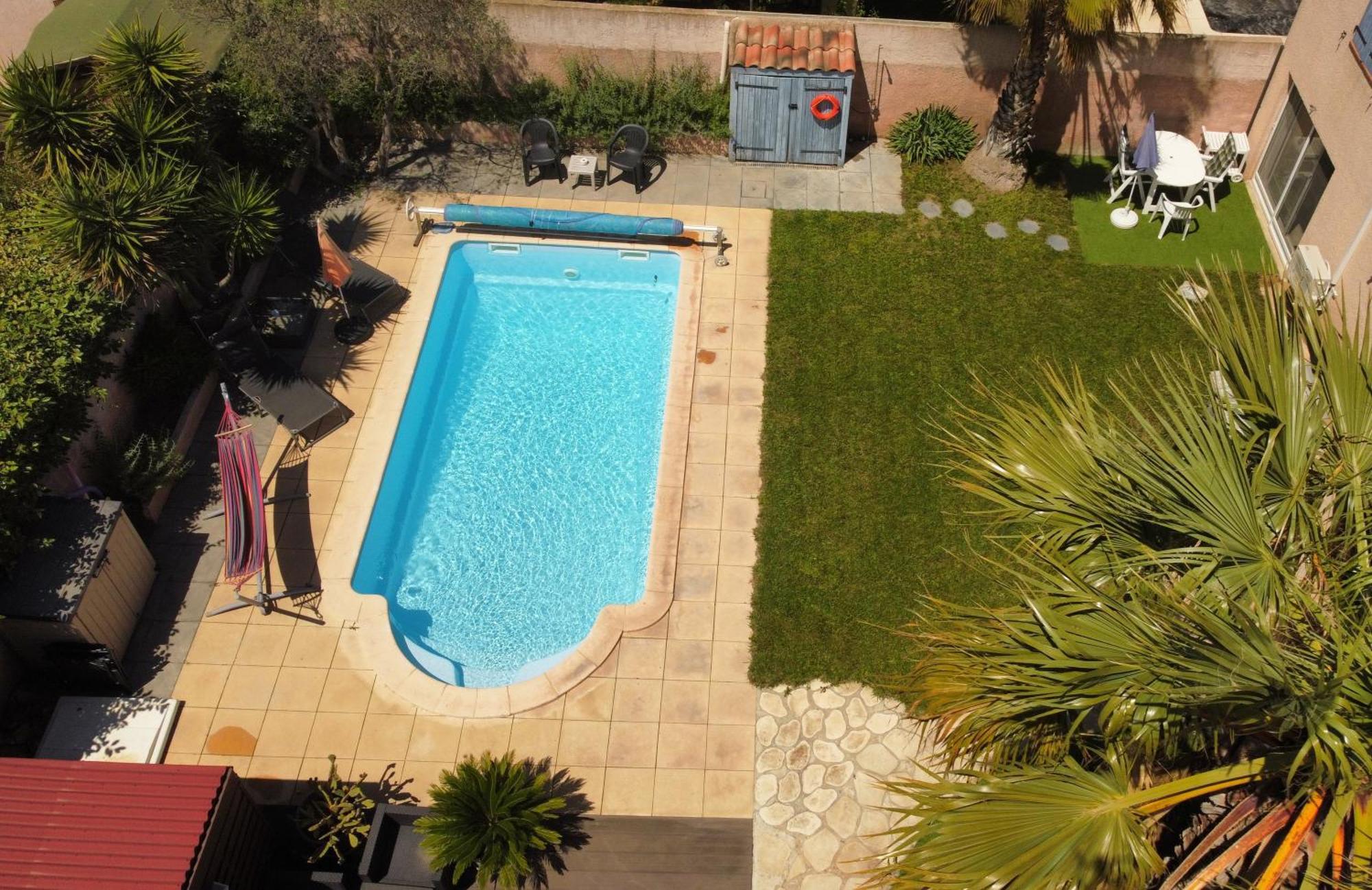 Studio Tranquillo Avec Piscine Et Salle De Sport Istres Exterior photo
